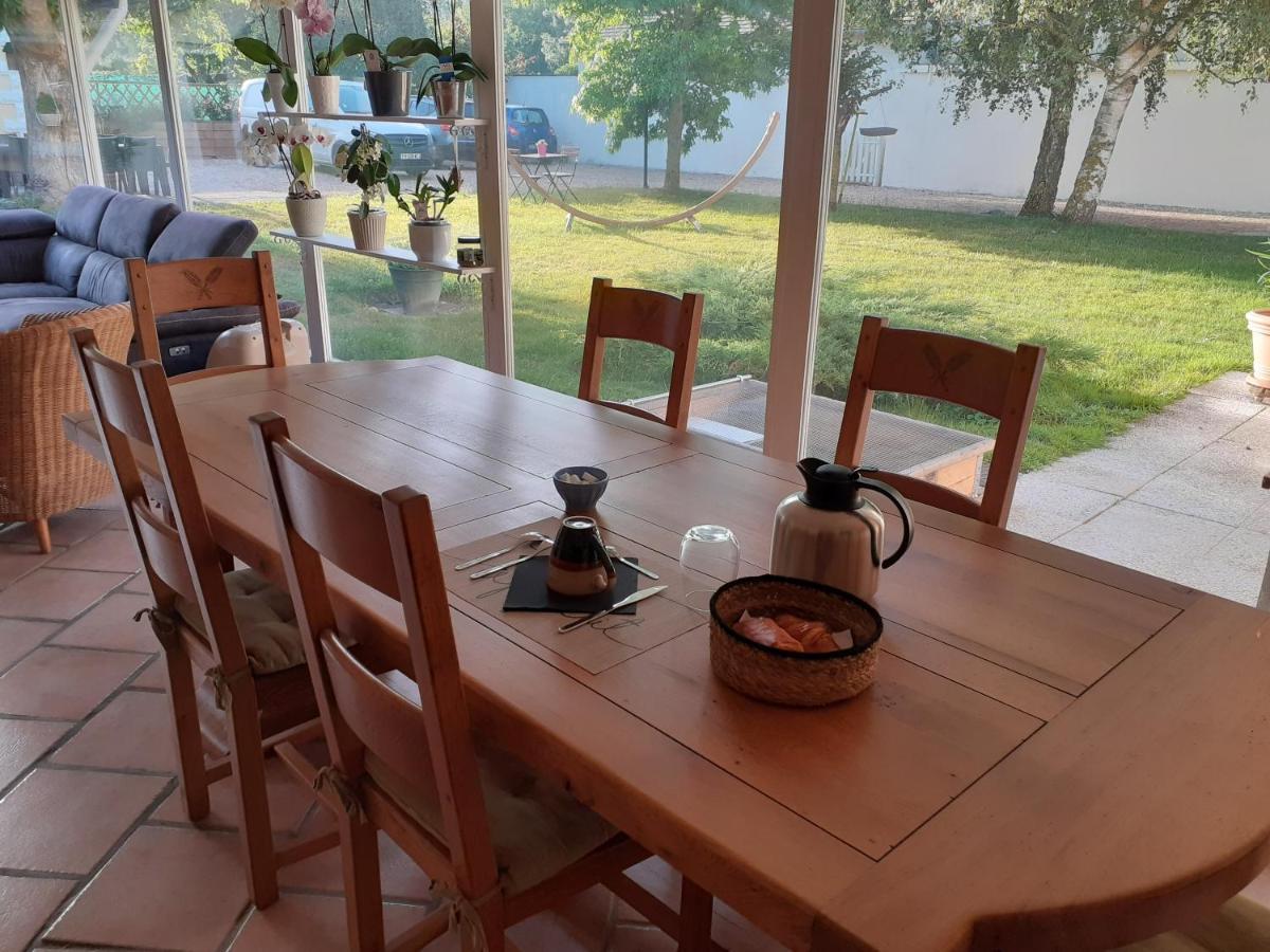 Au Bord De L'Eau Bed & Breakfast Ecluzelles Bagian luar foto