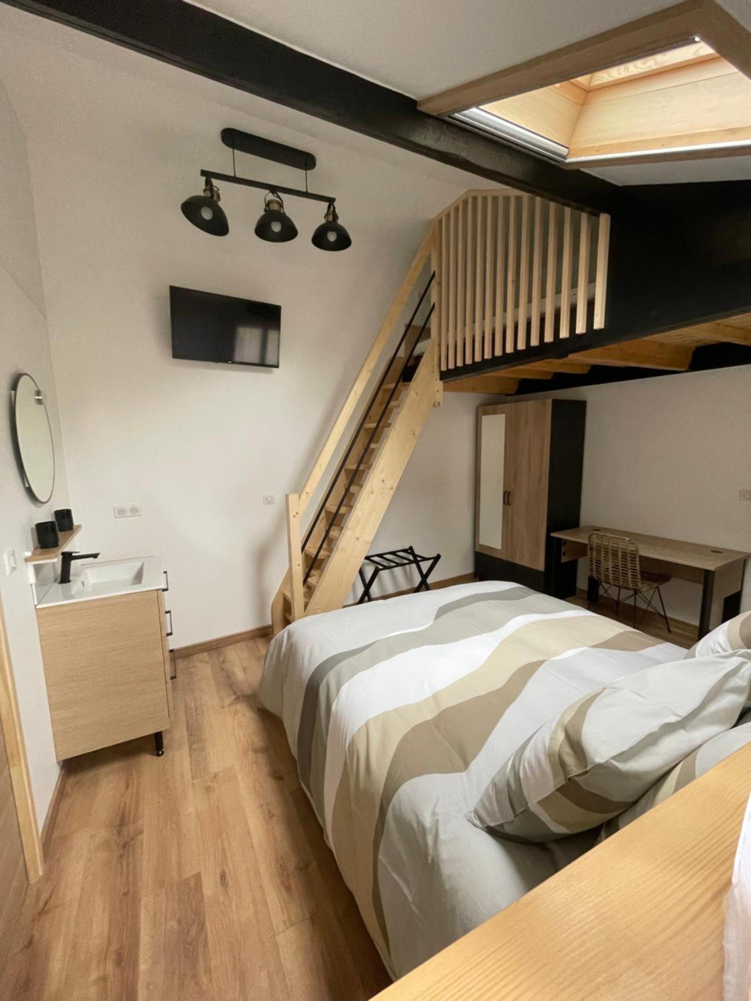 Au Bord De L'Eau Bed & Breakfast Ecluzelles Bagian luar foto